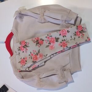 Sweatshirt and Pants Set